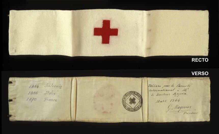 Erste Rotkreuz-Armbinde, wie sie Louis Appia 1864 getragen hat. Der Chirurg gehörte zu den fünf Gründungsmitgliedern des Internationalen Komitees vom Roten Kreuz (IKRK) Erste Rotkreuz-Armbinde, wie sie Louis Appia 1864 getragen hat. Der Chirurg gehörte zu den fünf Gründungsmitgliedern des Internationalen Komitees vom Roten Kreuz (IKRK)