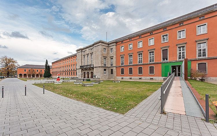 Das einstige DRK-Präsidium wird heute von der Universität Potsdam genutzt