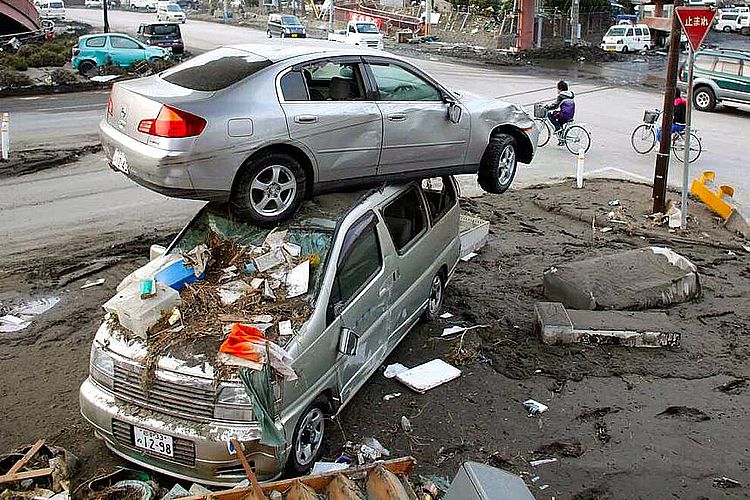 Das Seebeben und der darauf folgende Tsunami sorgten in ganz Japan für große Verwüstungen 